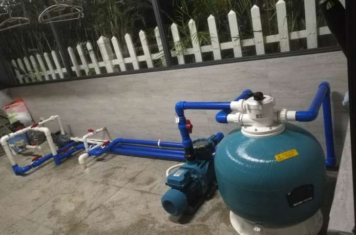 ?？诿酪晞e墅B3棟魚池過濾設(shè)備安裝工程